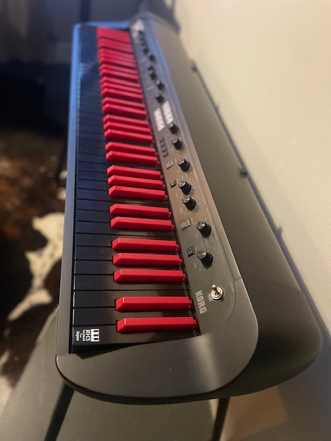 LIMITED Edition Korg SV1 73