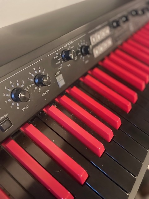LIMITED Edition Korg SV1 73