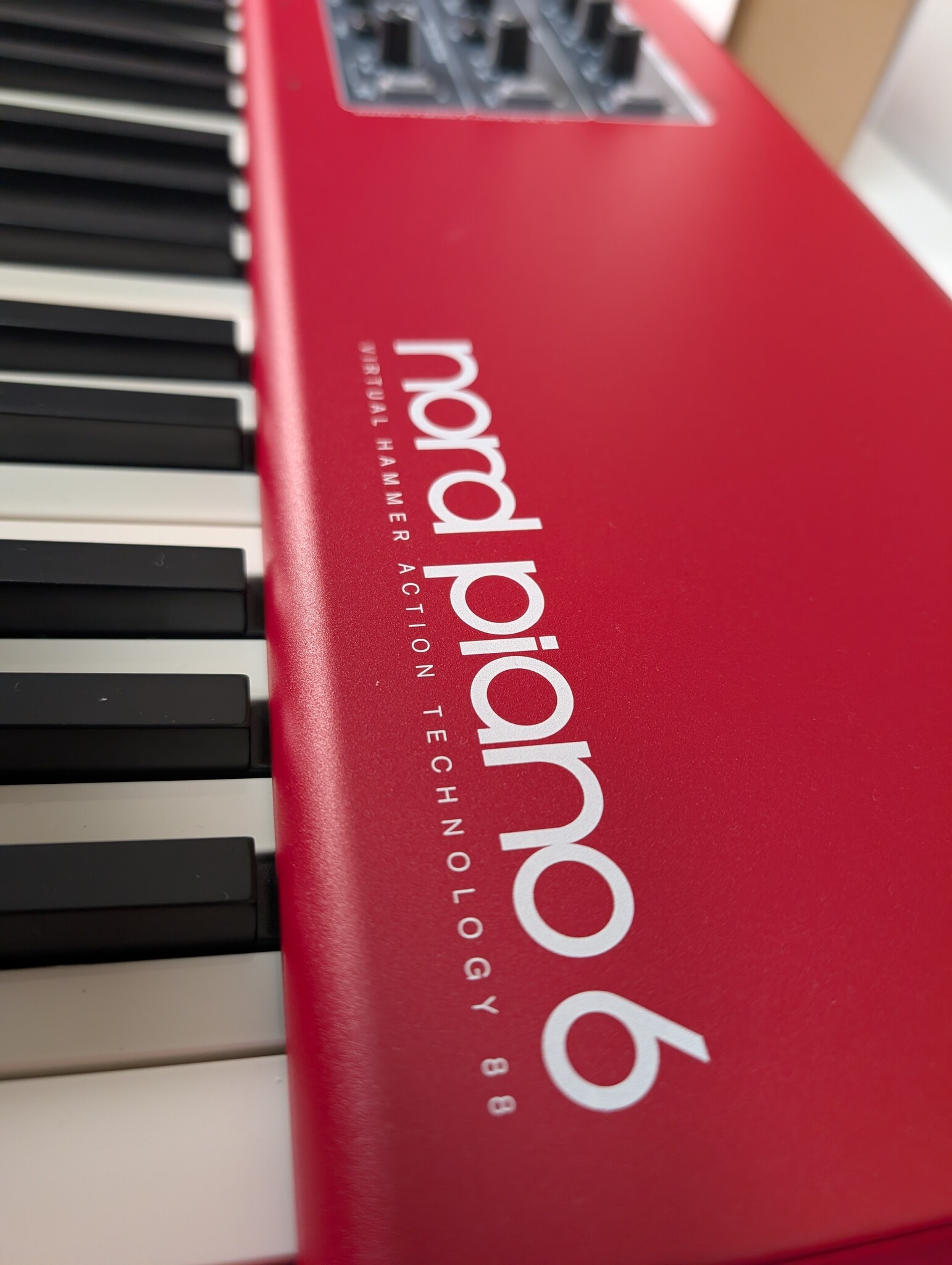 TOT 5 MEI | 5x Clavia Nord Piano 6 88 B stock modellen | Prosq Music