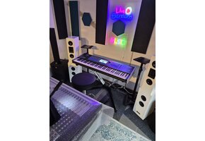 Ketron Event 76 B stock Model