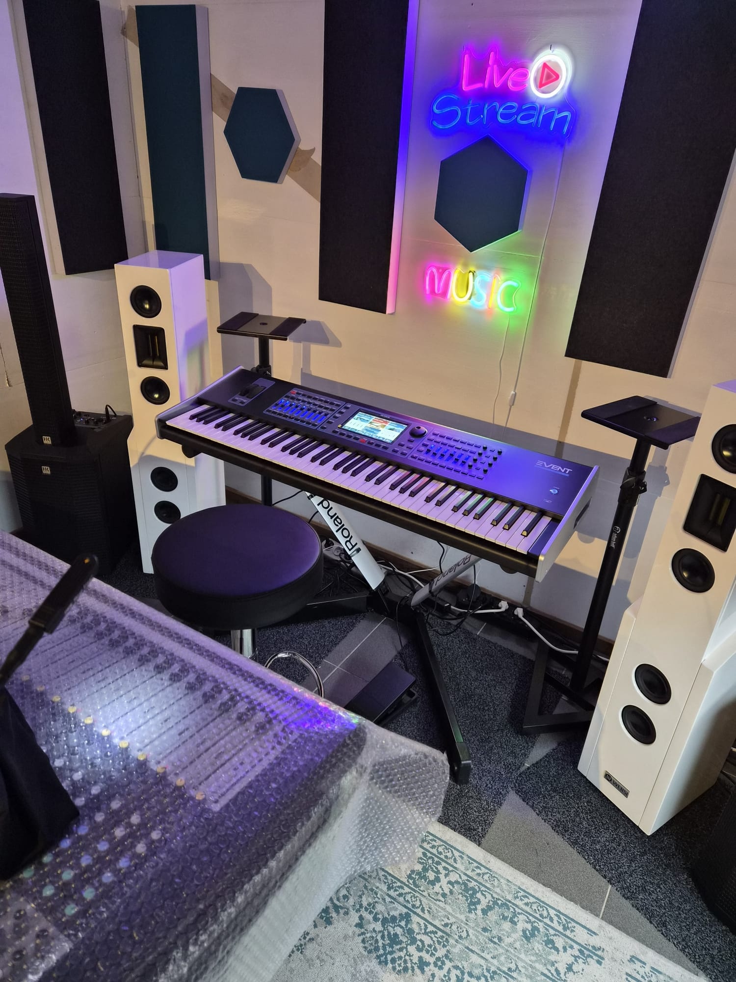 Ketron Event 76 B stock Model