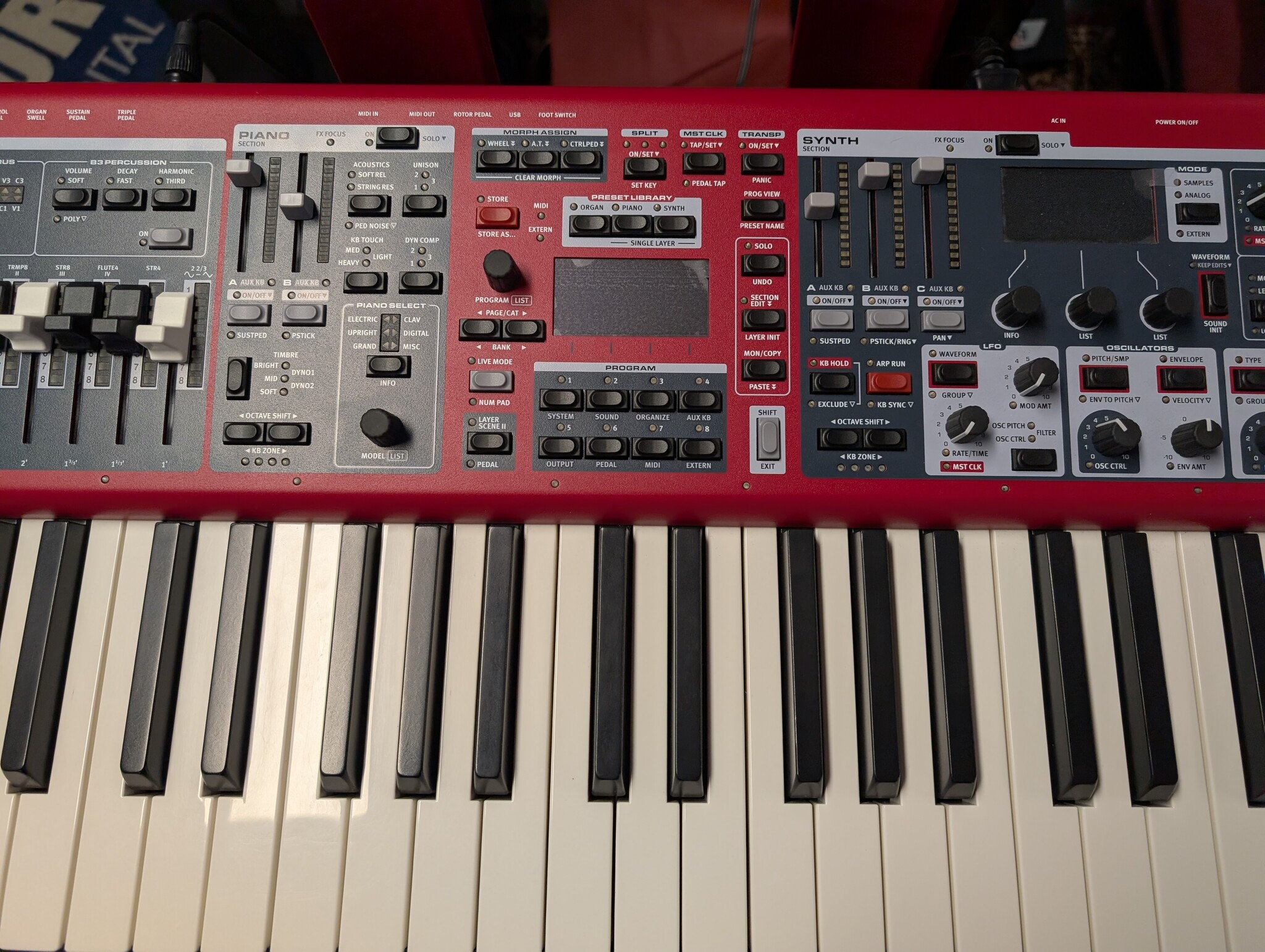 Clavia Nord Stage 4 88 | Jong Gebruikt | Direct Leverbaar
