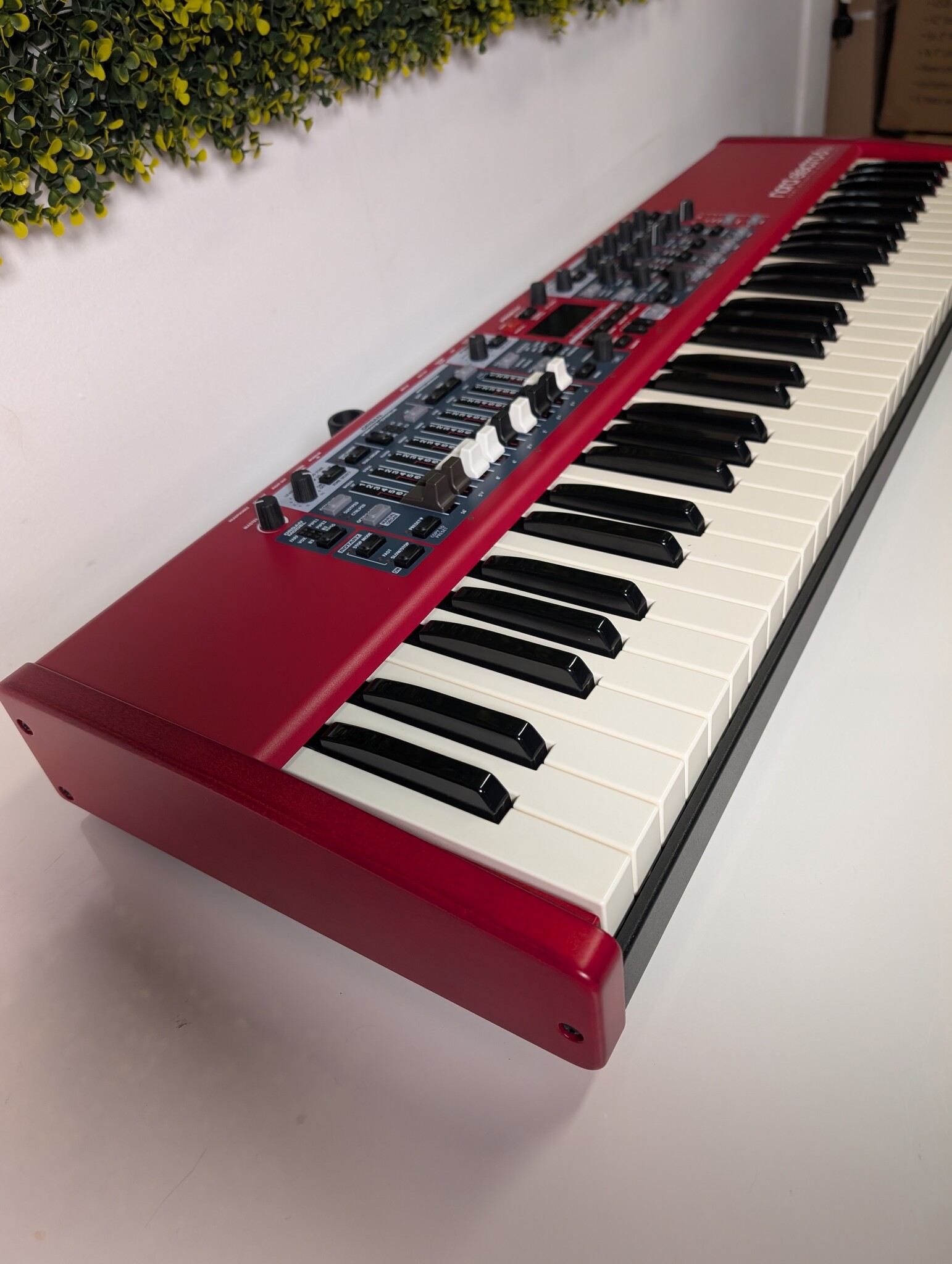 Nord Electro 6D 61 - Tweedehands MINT staat