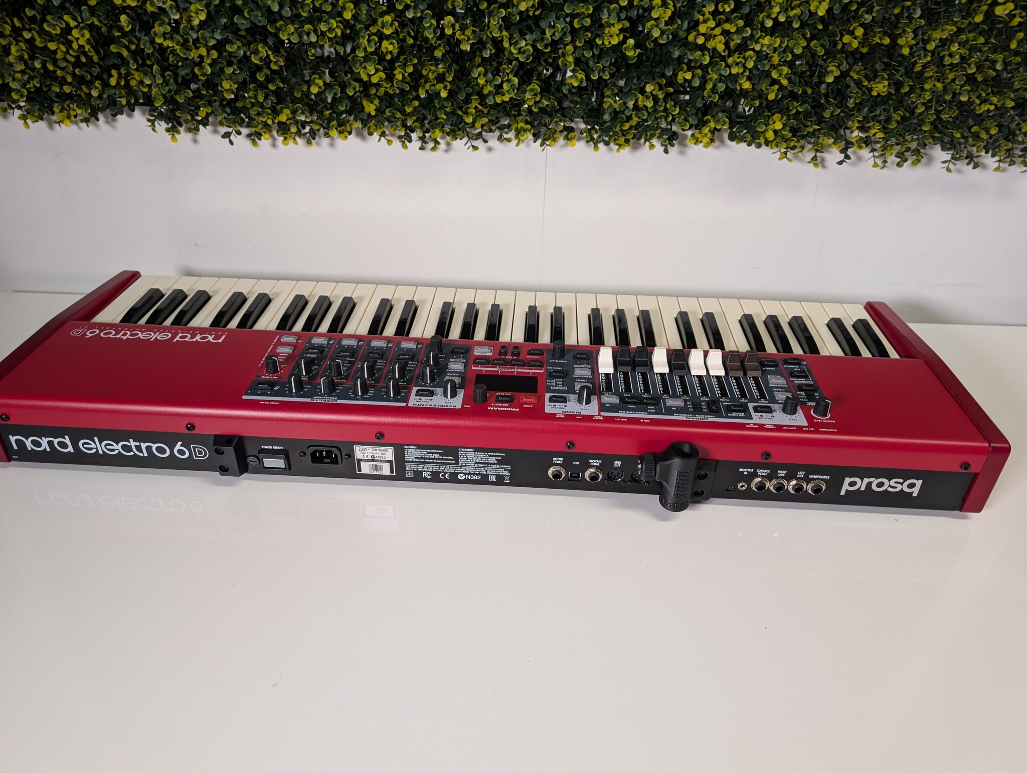 Nord Electro 6D 61 - Tweedehands MINT staat