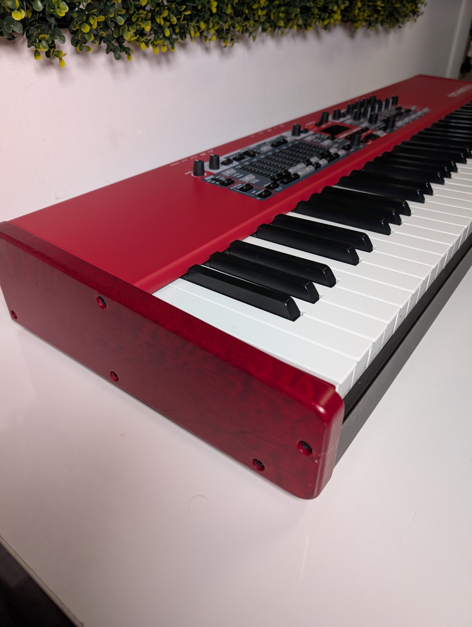 Clavia Nord Electro 6 HP 73 toetsen!