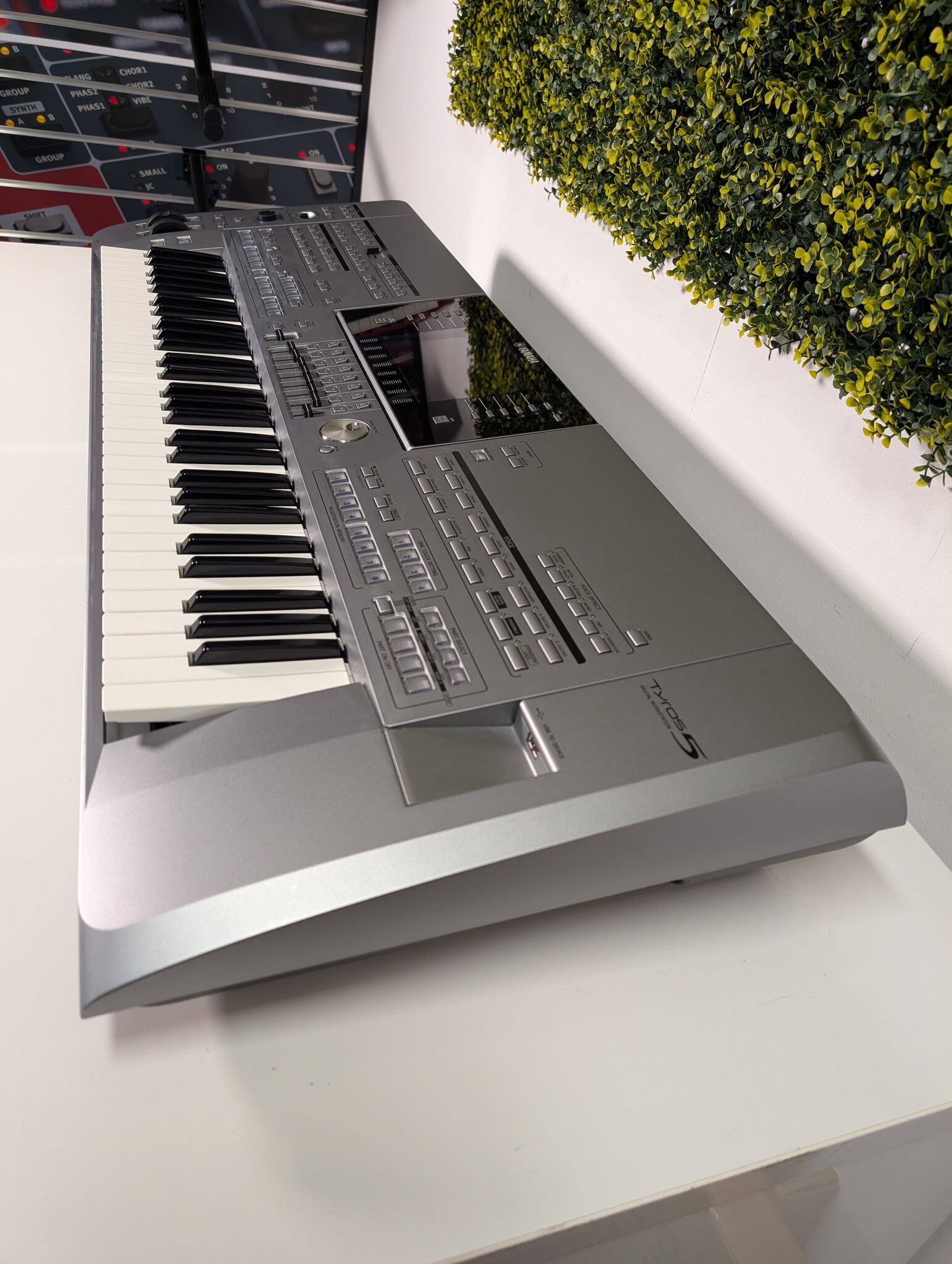 Yamah Tyros 5 Aanbieding met Gratis Yamaha stand