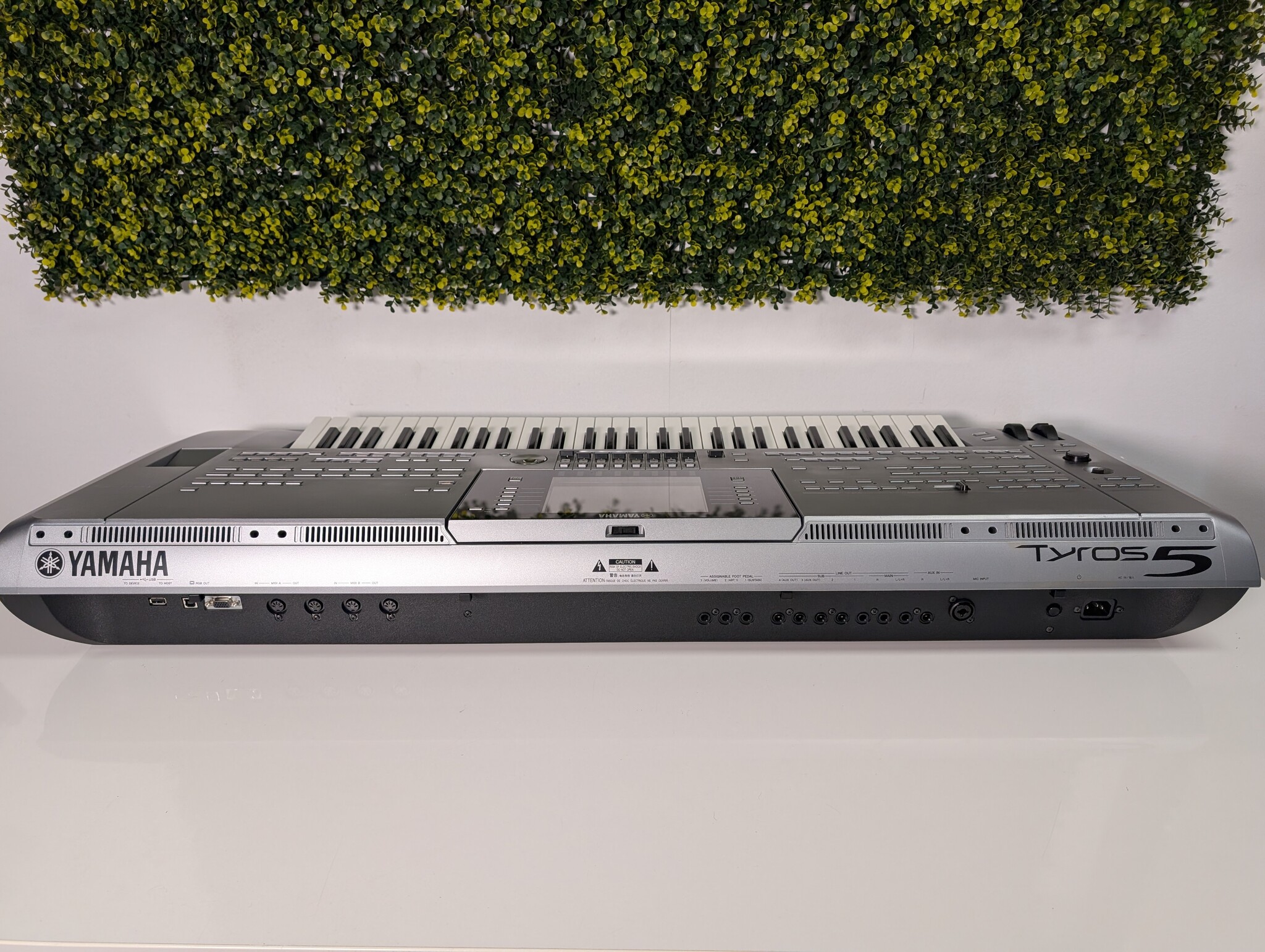 Yamah Tyros 5 Aanbieding met Gratis Yamaha stand