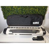 Zomerdeal ! Korg SV2 73 Combi Jong Gebruikt