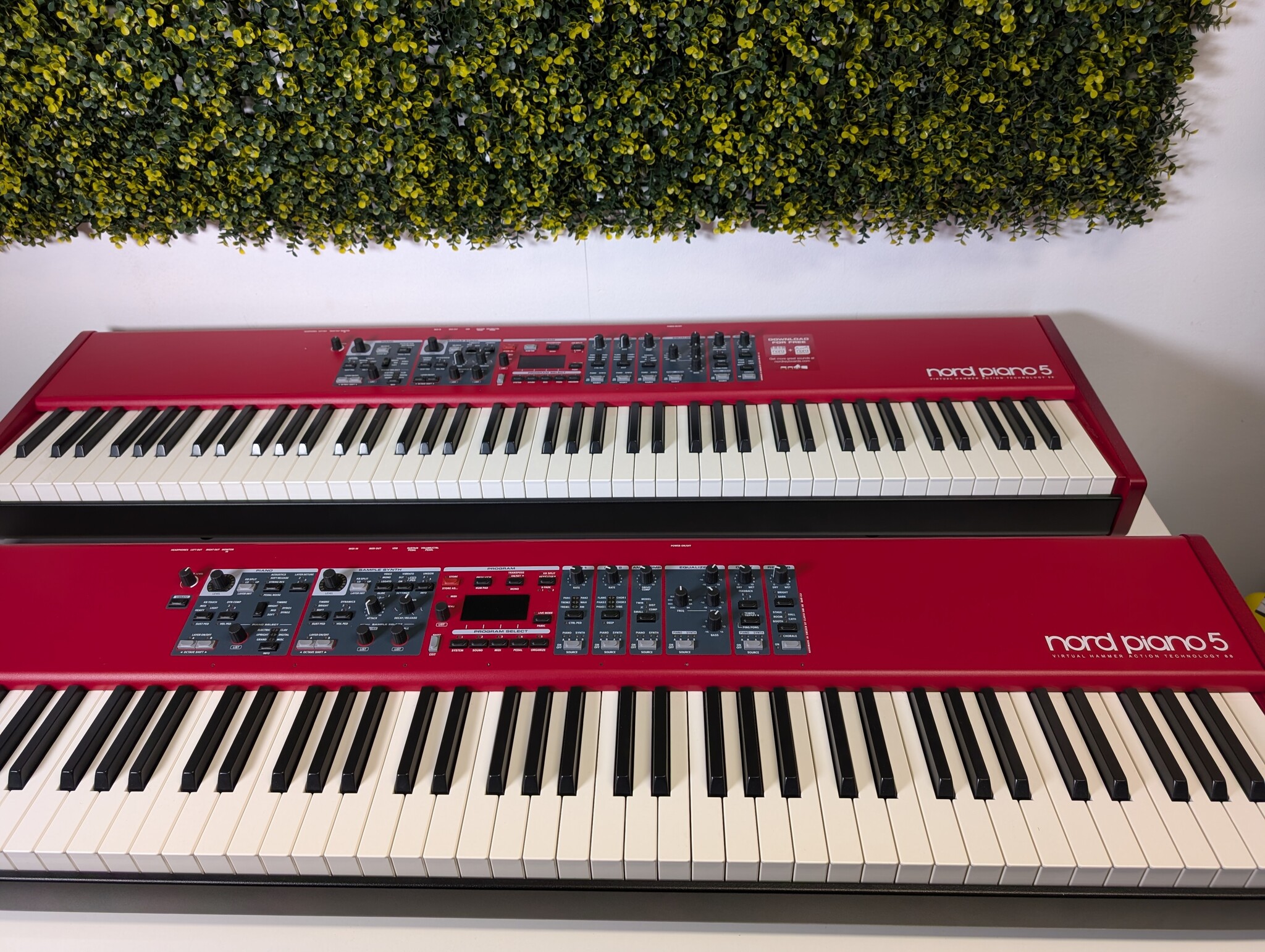 2x Clavia Nord Piano 5 88 Toetsen Refurbished