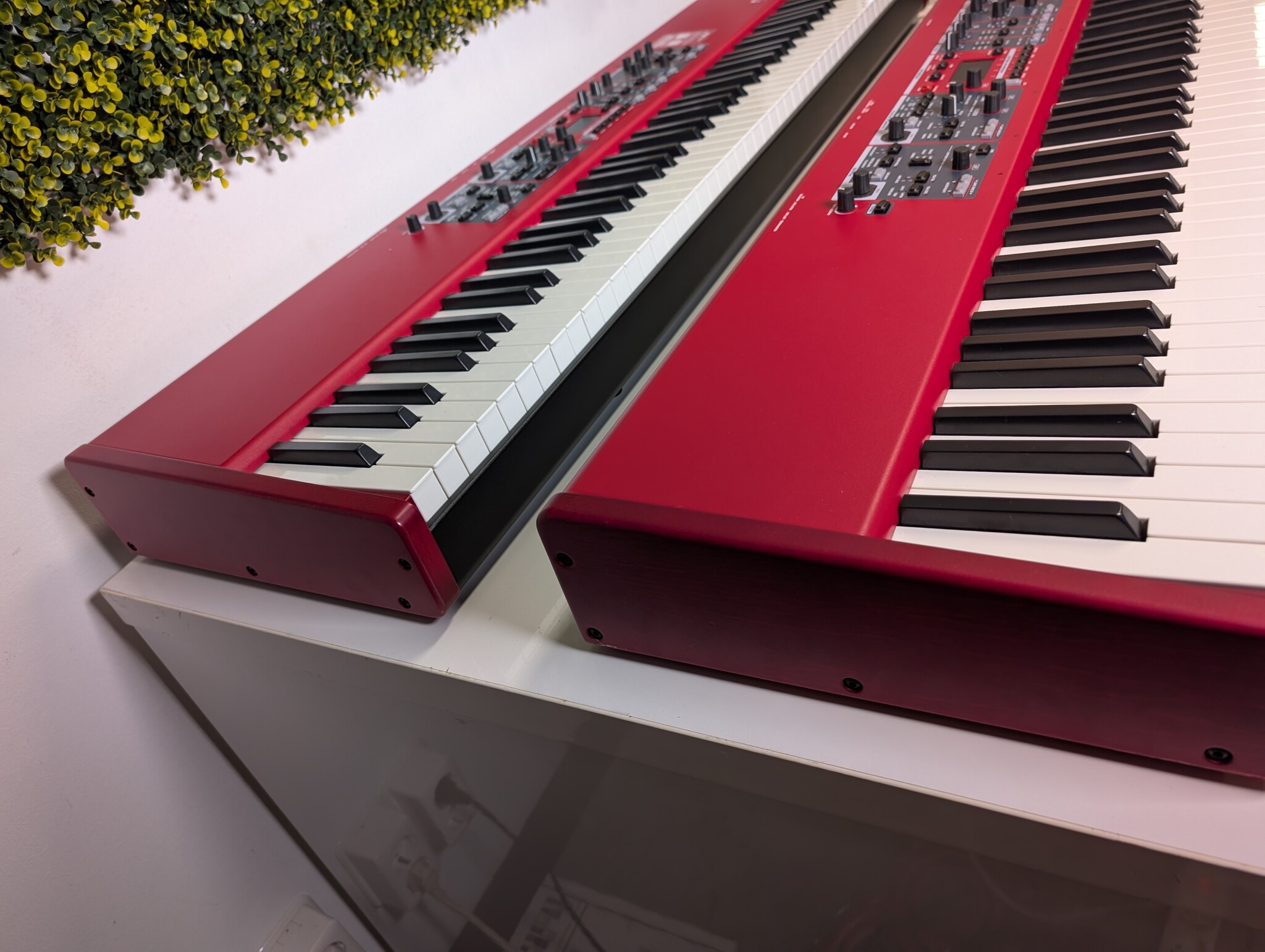 2x Clavia Nord Piano 5 88 Toetsen Refurbished