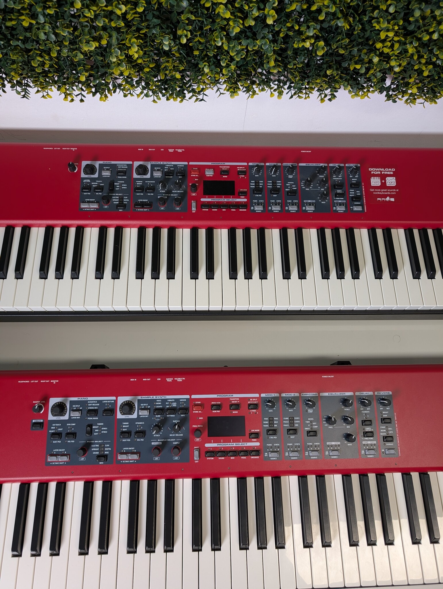 2x Clavia Nord Piano 5 88 Toetsen Refurbished