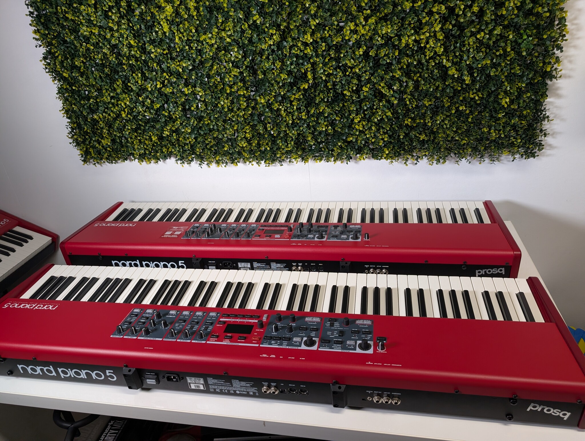 2x Clavia Nord Piano 5 88 Toetsen Refurbished