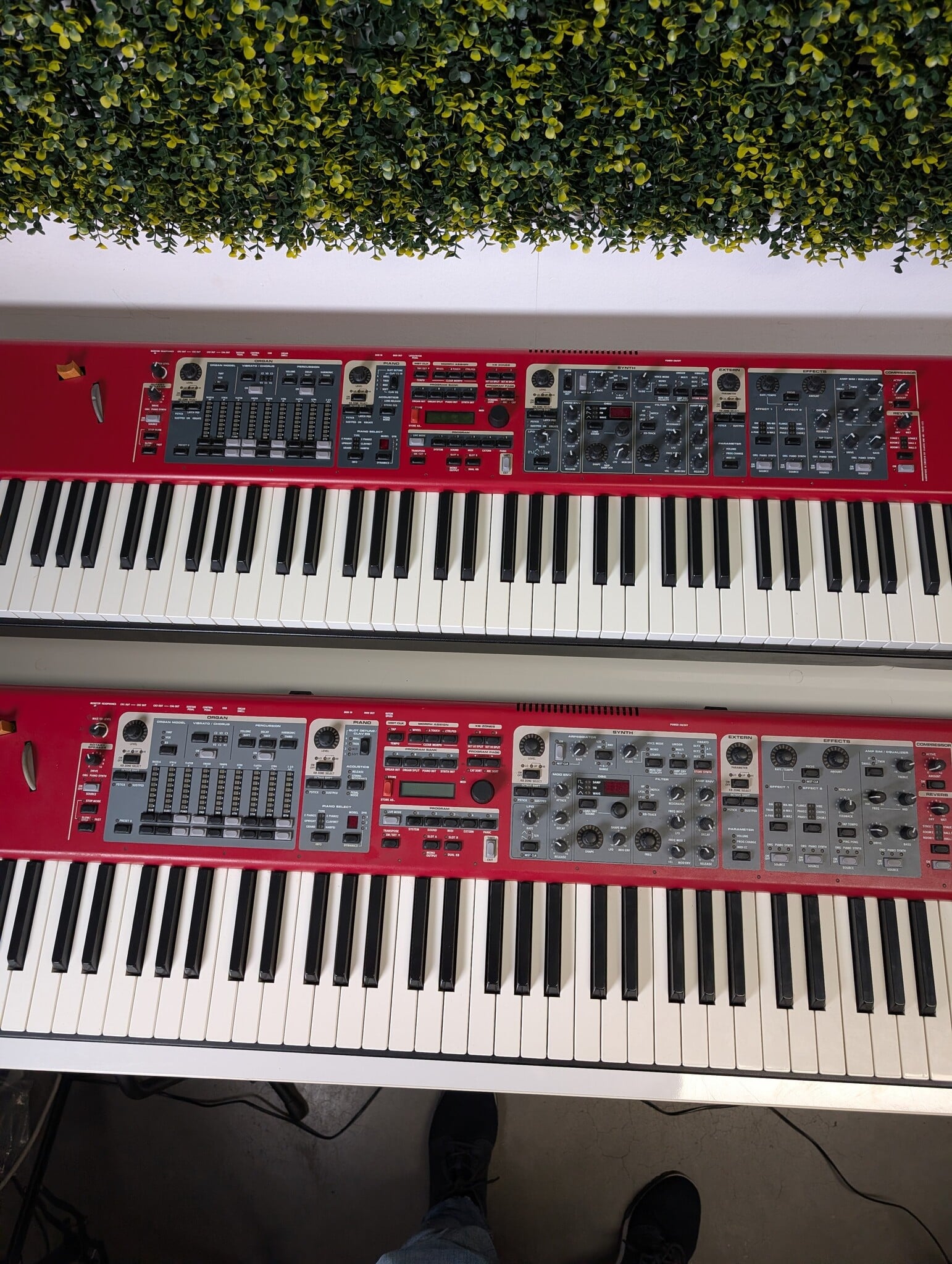 2x Nord Stage 2 88 Toetsen Synthesizer/Stage Piano