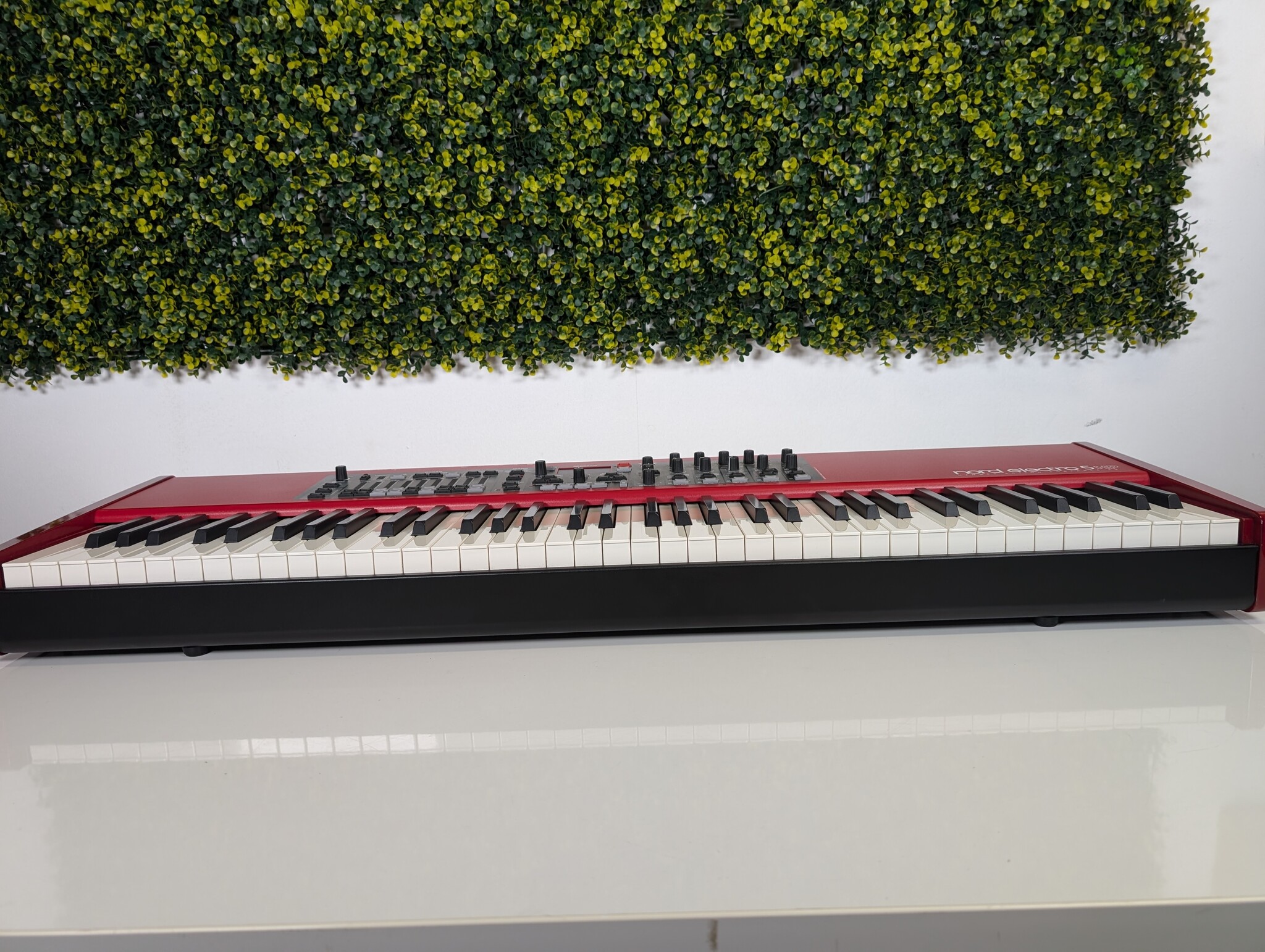 Nord Electro 5 HP 73 - Hammer Portable Keyboard Prosq Music