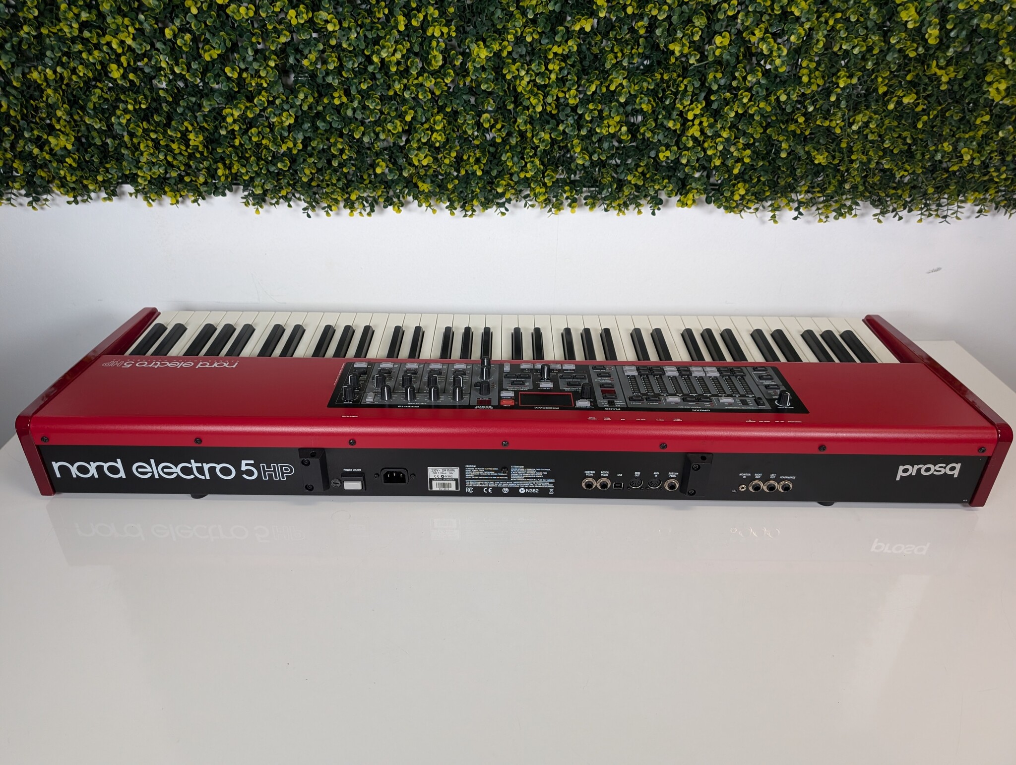 Nord Electro 5 HP 73 - Hammer Portable Keyboard Prosq Music