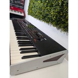 Korg Pa4X 76 met X Stand, in Topstaat en met garantie