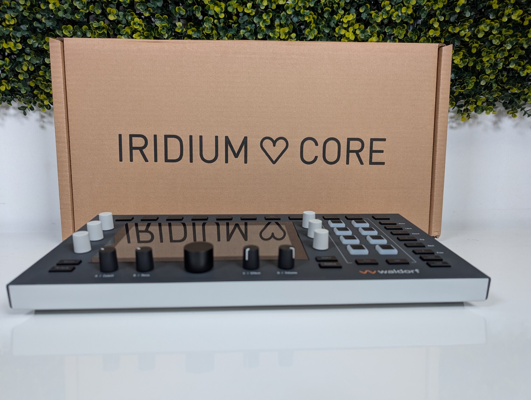 Waldorf Iridium Core Bijna Nieuwstaat