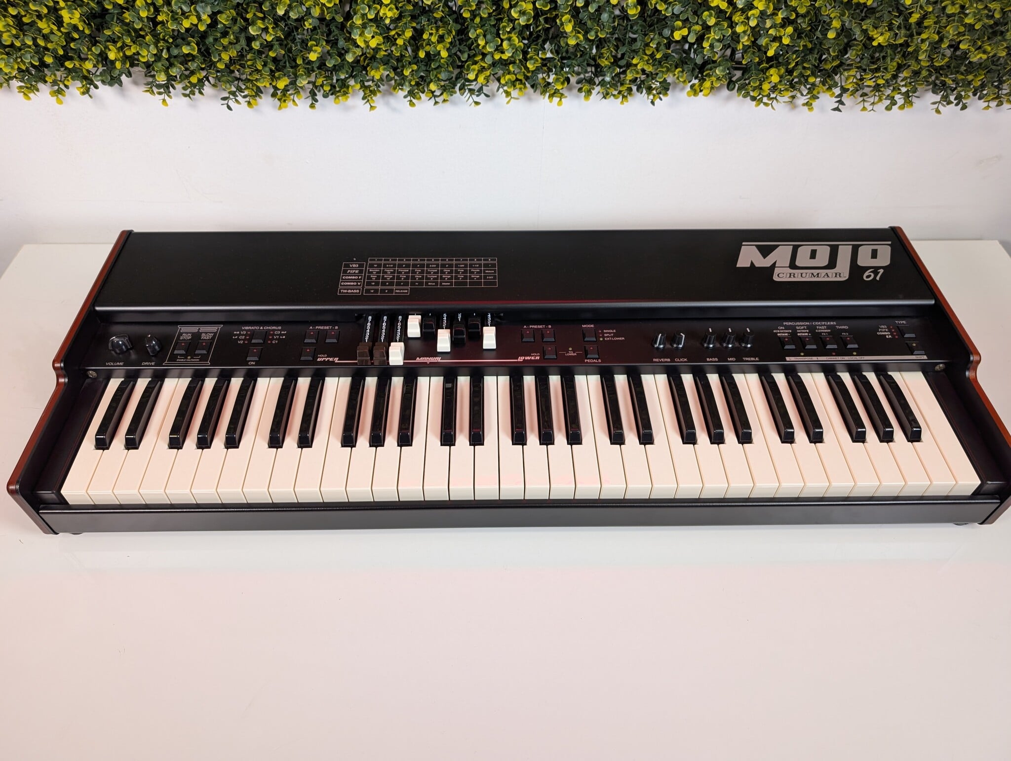 Crumar Mojo 61 - Digitale Hammond Orgel/Keyboard