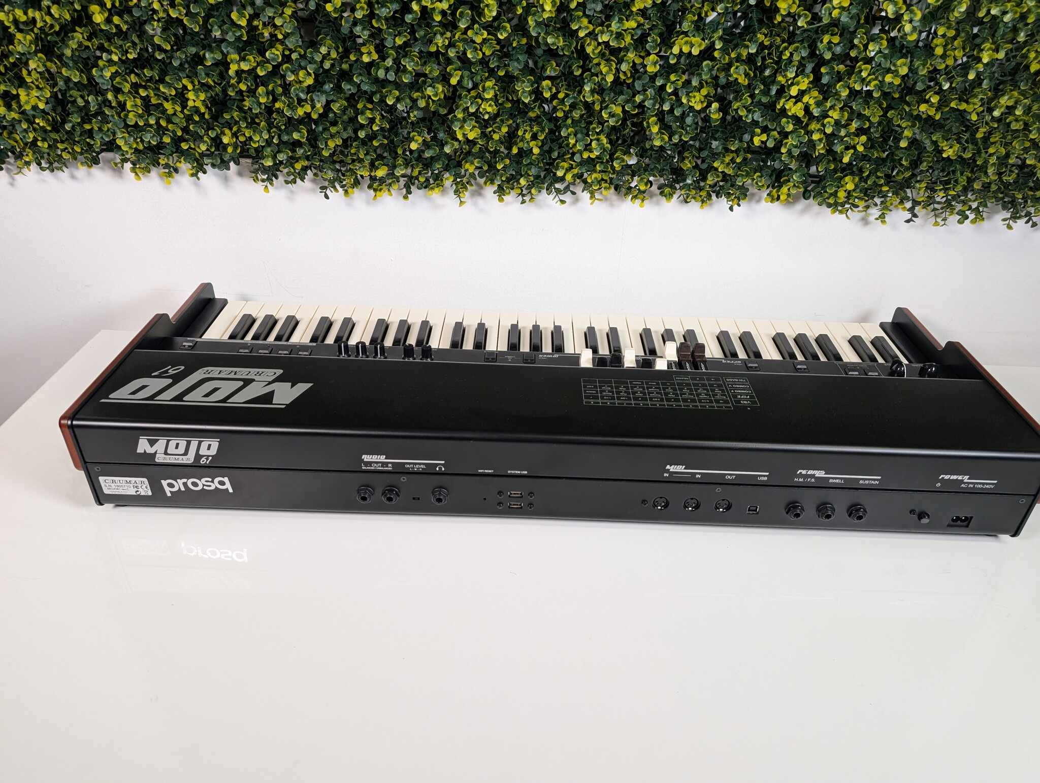 Crumar Mojo 61 - Digitale Hammond Orgel/Keyboard