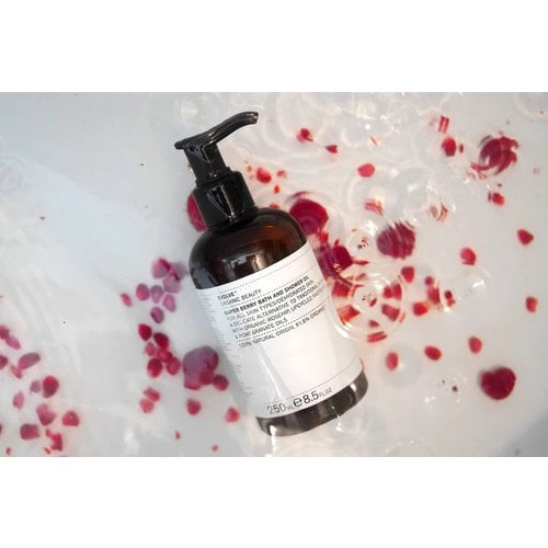 Evolve Beauty Super Berry Bath & Shower Oil