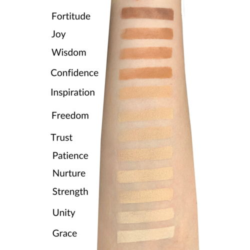 Inika Loose Mineral Foundation SPF25