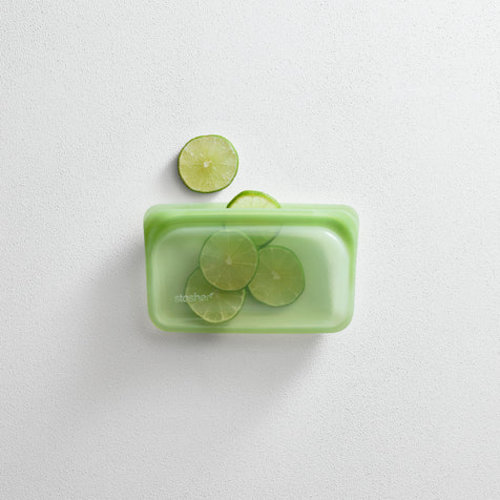 Stasher Wiederverwendbare Snack-Tasche aus Silikon klein - grün