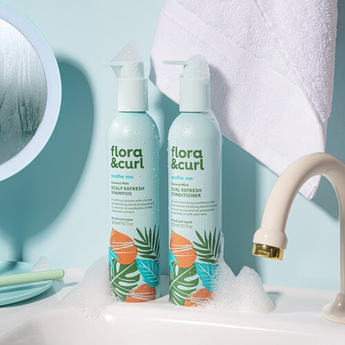 Flora & Curl Coconut Mint Scalp Refresh Shampoo