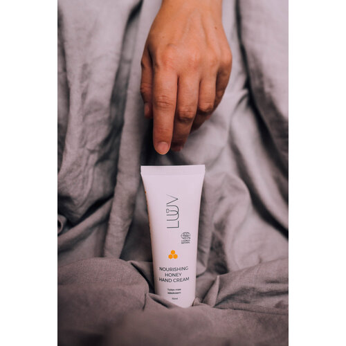 Luuv Cosmetics Nourishing Honey Hand Cream