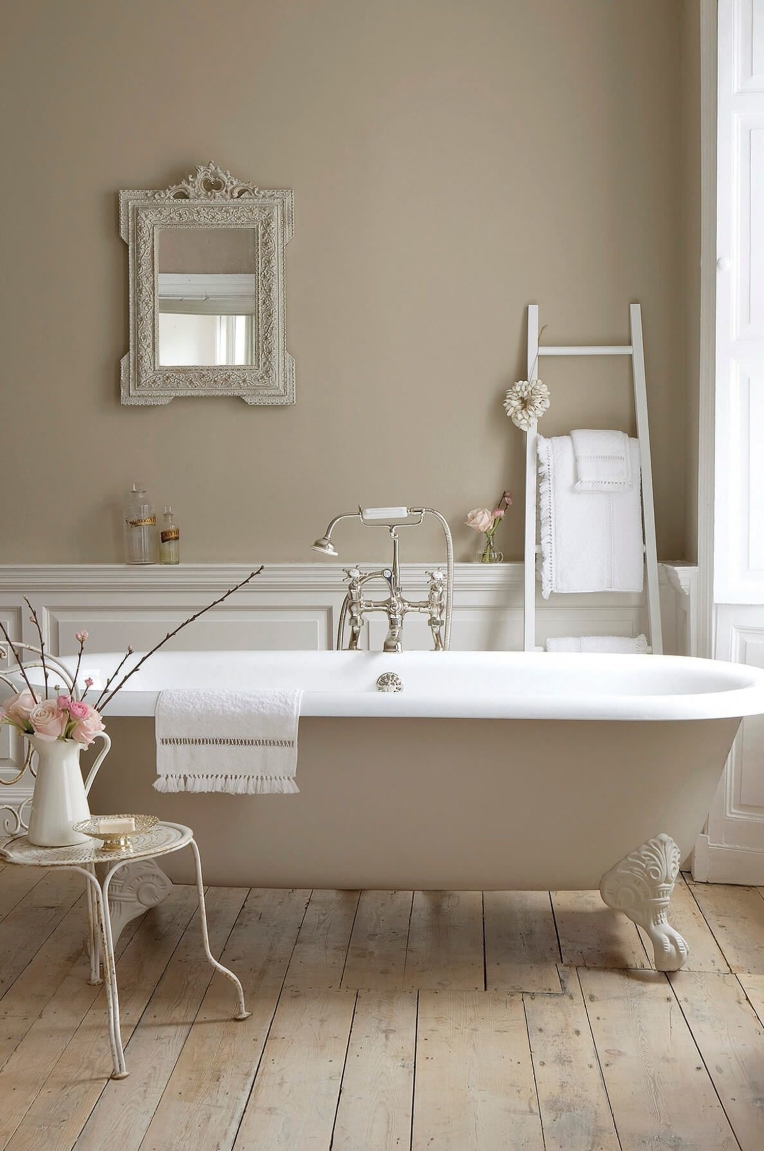 fog loverページ Little Greene - Rolling Fog Light No. 271