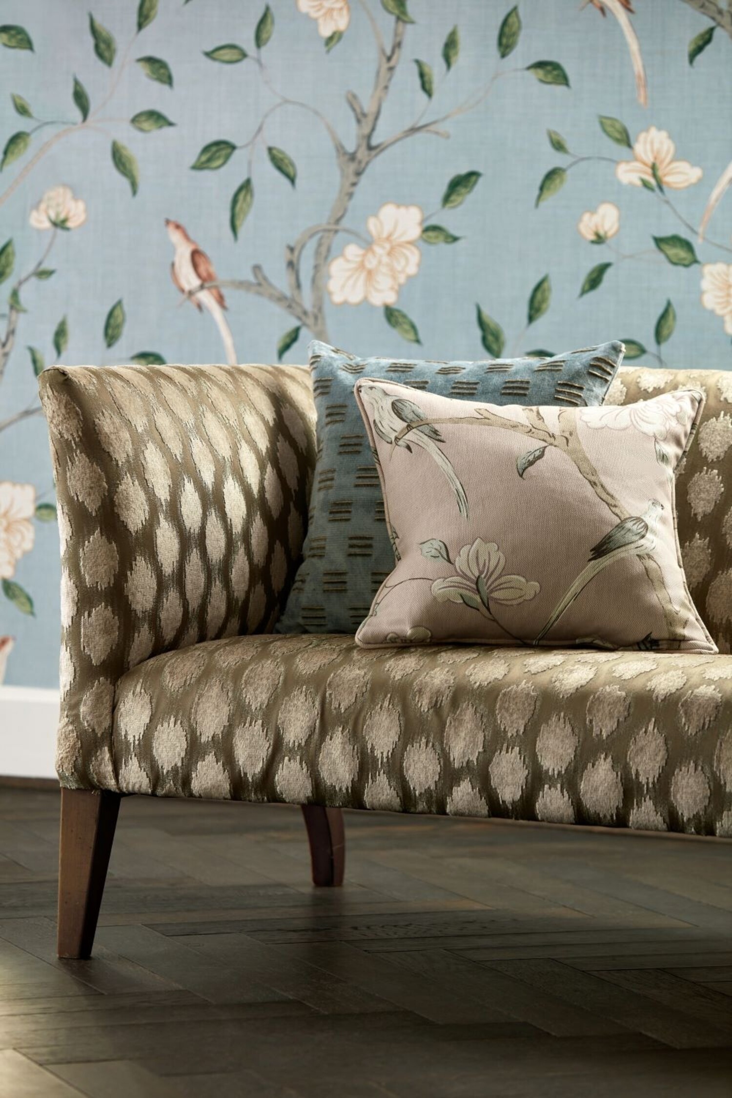 Zoffany - 313047 | Luxury wallpaper online | Free Shipping Zoffany - 313047 | Luxury wallpaper online | Free Shipping
