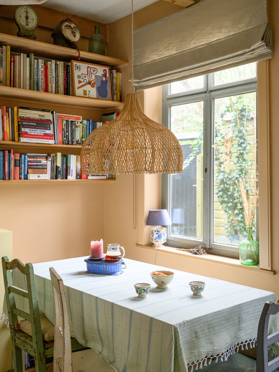 Meet the team De Mooiste Muren - Sumire Hara woonkamer