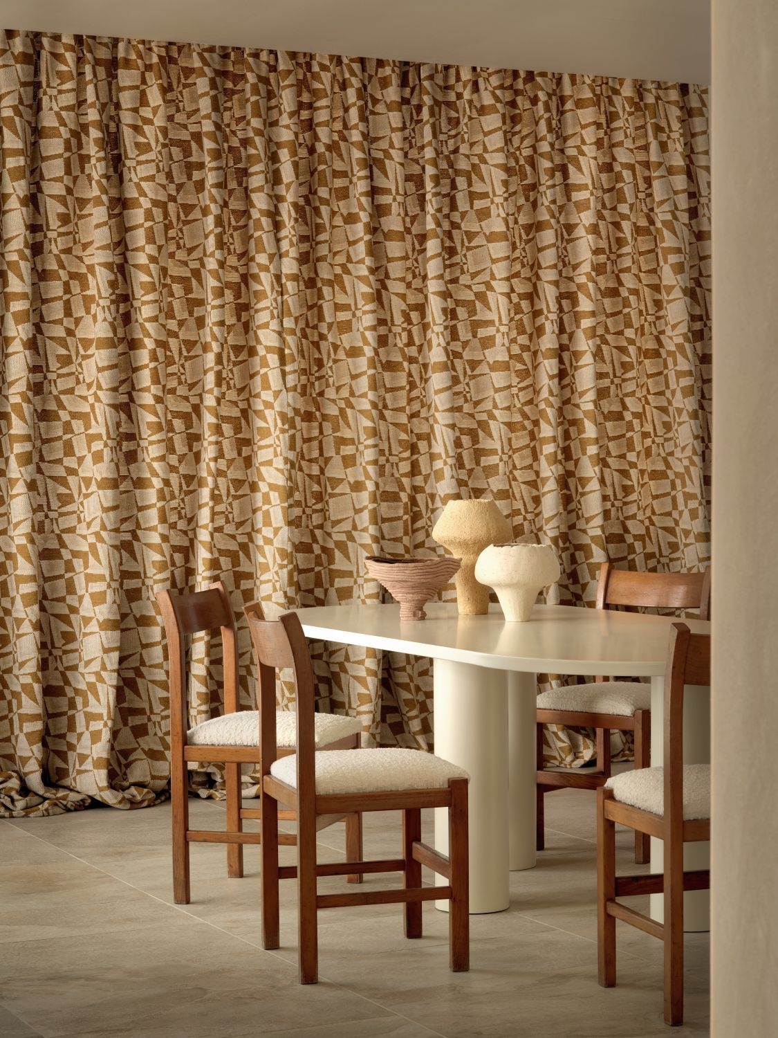 Verduisterende gordijnen bij de Mooiste Muren in Haarlem