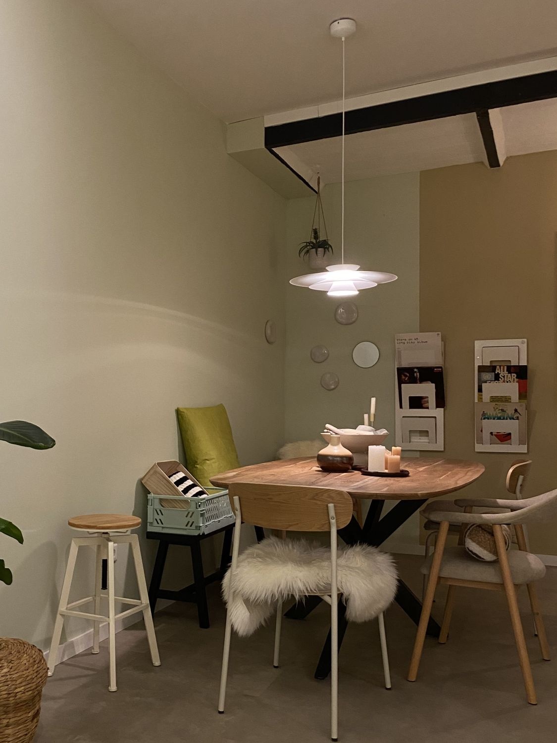 Little Green verf bij HMMIK - eethoek