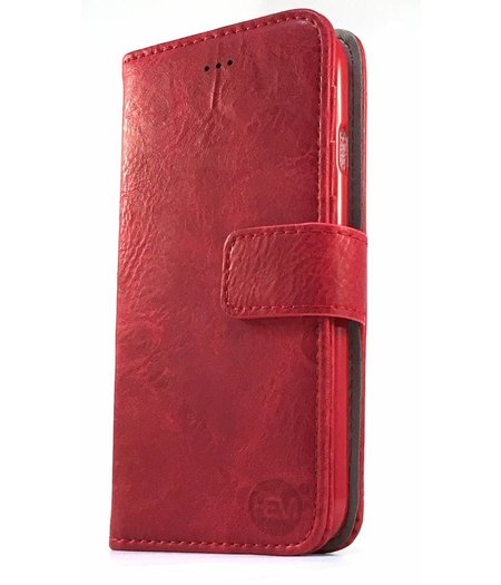 Suede look gevlamd rood boekhoesje iPhone 13 Pro met vakje voor pasjes geld en een fotovakje en polsbandje