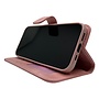 HEM HEM leren Book Case (geschikt voor 15 Pro Max) iPhone 15 Pro Max hoesje met 3 pasjesuitsnedes - Portemonneehoesje - Pasjeshouder - Baby  Roze