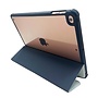 HEM HEM Marble Blue iPad hoes geschikt voor iPad 10.2 (2019 / 2020 / 2021) - 10.2 inch Vouwbare Autowake Cover - iPad 2019 / 2020 / 2021 hoes - iPad 7 / 8 / 9 Hoes - 7e / 8e / 9e generatie hoes - Met Stylus opbergmogelijkheid HEM HEM Marble Blue iPad hoes geschikt voor iPad 10.2 (2019 / 2020 / 2021) - 10.2 inch Vouwbare Autowake Cover - iPad 2019 / 2020 / 2021 hoes - iPad 7 / 8 / 9 Hoes - 7e / 8e / 9e generatie hoes - Met Stylus opbergmogelijkheid