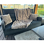 HEM HEM Imitatie Bont Plaid 130x160 cm met 2 Sierkussens – Zacht Polyester – Luxe Kussen en Plaid Set voor Bank of Fauteuil – Woondecoratie - Licht Bruin