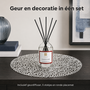 HEM HEM Geurstokjes Peaceful Pine 100 ml met Zilveren Placemat 38 cm - 5 Stokjes - Geurdiffuser - Huisparfum - Kerstdecoratie