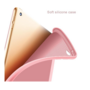 HEM HEM Siliconen iPad Hoes geschikt voor iPad 10 (2025) - 11 inch - Rose - Vouwbare Autowake Cover - iPad 11 2025 hoes - iPad 2025 Hoes - 11 inch hoes