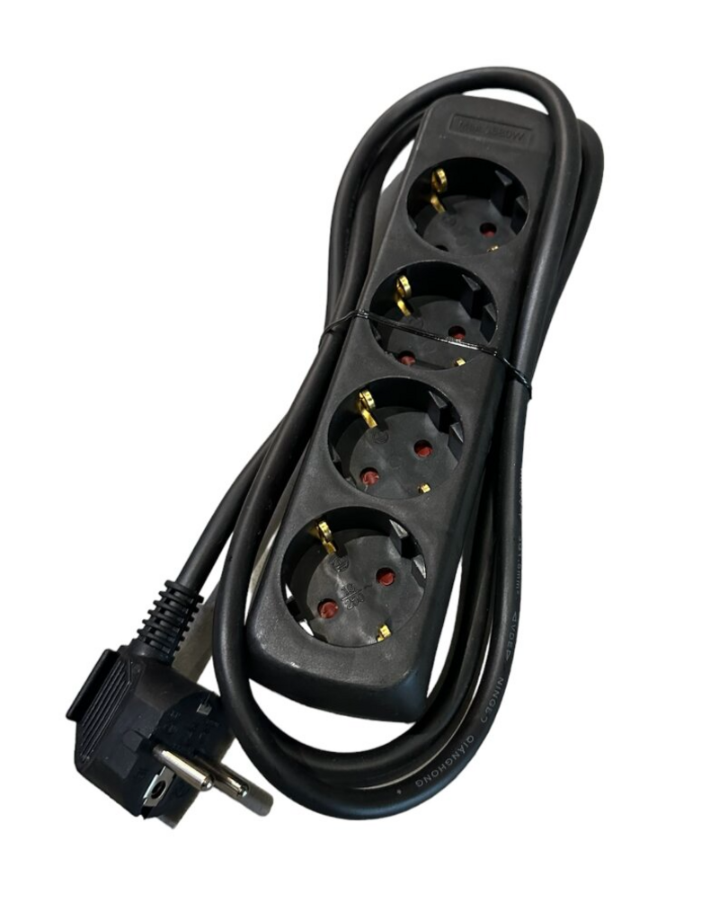 Stekkerdoos, 4-voudig, 1,5 m, zwart