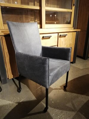 MOW Eetkamerstoel Lea MOW Eetkamerstoel Lea