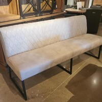 Zo creëer je een luxe interieur met outlet meubels