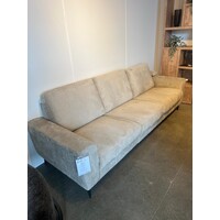 Bank 2600