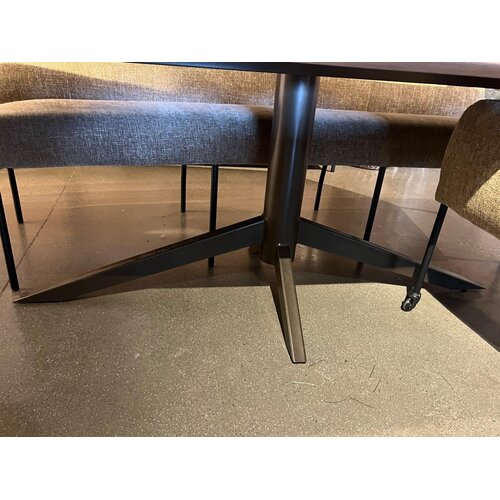 MOW Eetkamertafel Deens Ovaal Eiken model 5