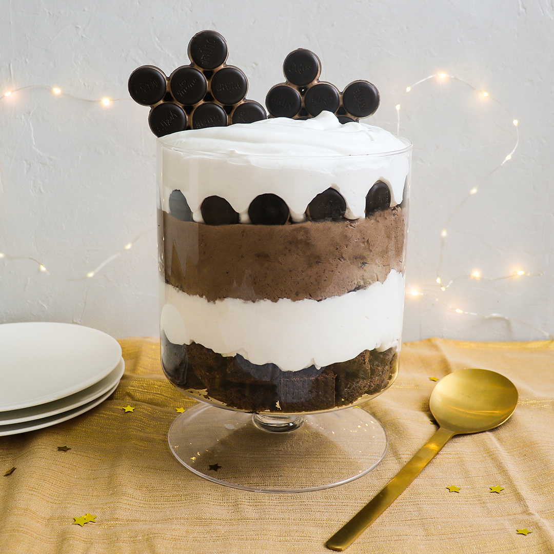 Maak deze kerst een vegan Cocoa Cookie Trifle!