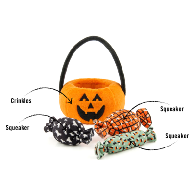 PLAY Howl-o-ween Treat Basket