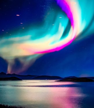 Smaranaa Aurora Borealis göttliche Energie