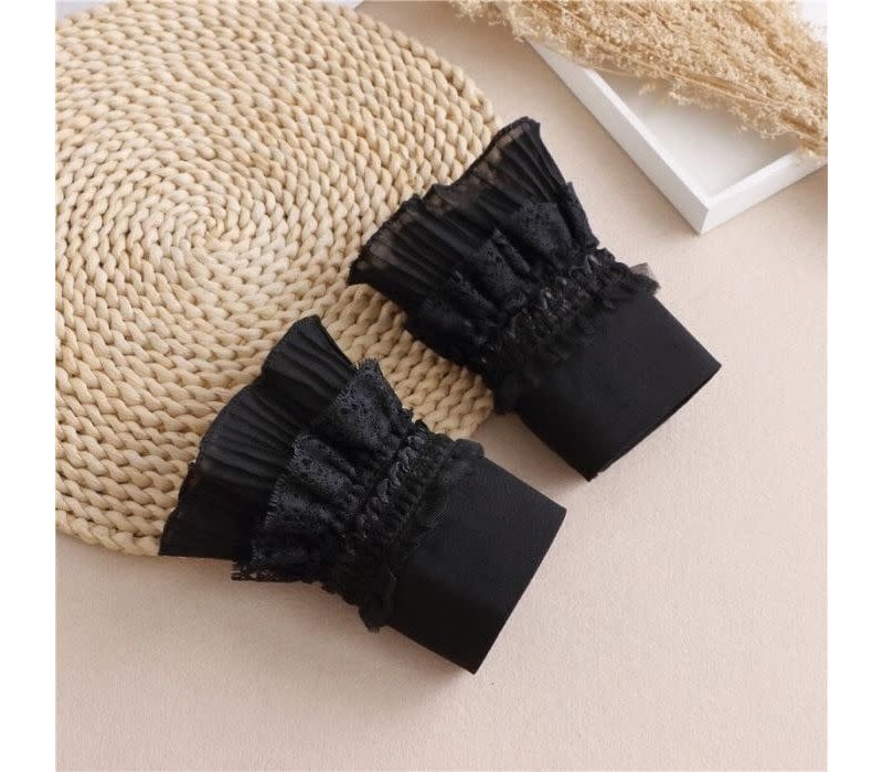 7724 pretty Black cotton Cuff’s