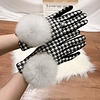 Peach Accessories HA215 Black/White Houndstooth Gloves