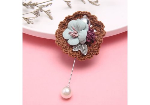 Peach Accessories 1513 Brown knit Flower Pin